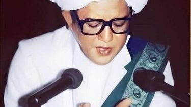 Diguyur+Uang+Tanpa+Henti+Di+hari+Jumat+Ini+Amalan+Abah+Guru+Sekumpul